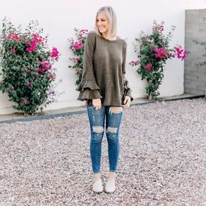 JODIFL large sweater with ruffle sleeves